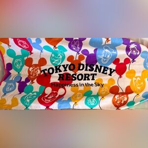 Tokyo Disney Resort "Happiness in the Sky" Colorful Balloon Beach Towel 42x24